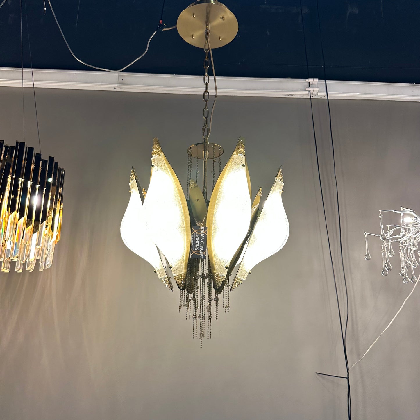 Odin Flower Crystal Pendant Chandelier