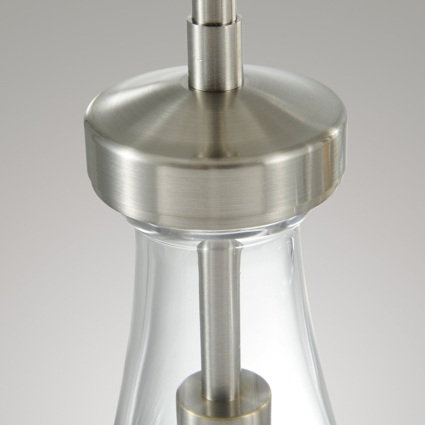 Raindrop round chandelier 5"(rod)